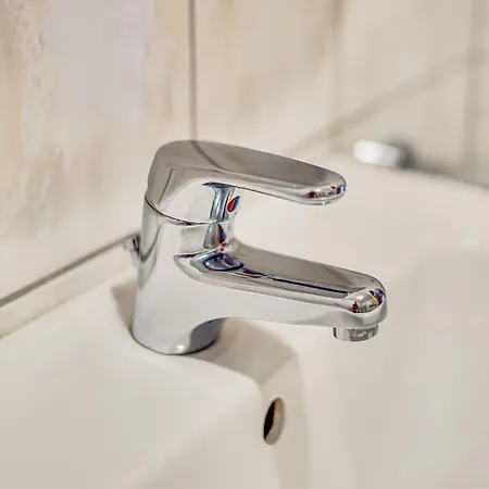 Mit Grosser Gemeinschaftsterrasse