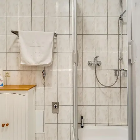 וילה Mit Grosser Gemeinschaftsterrasse *